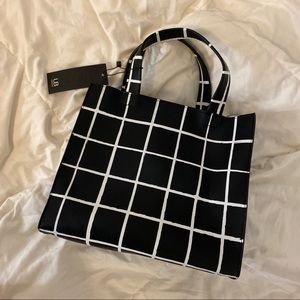 Black and white tote